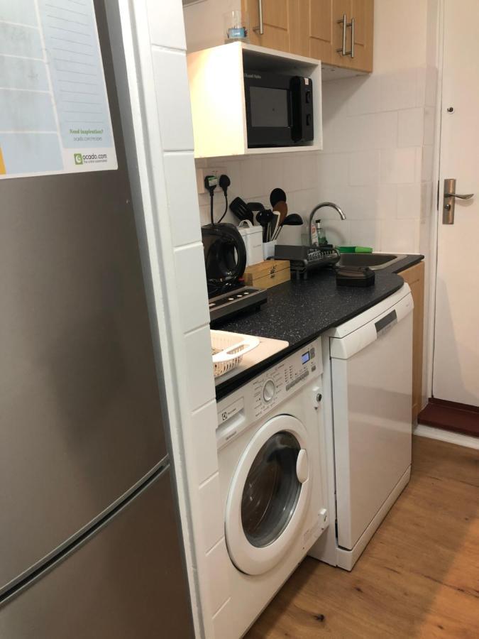 Beautiful Independent Apartment In London Uk מראה חיצוני תמונה