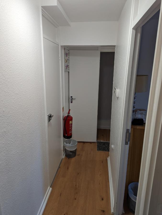 Beautiful Independent Apartment In London Uk מראה חיצוני תמונה